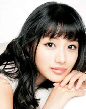 進撃の巨人ドラマで主人公がハンジの理由は 事務所の影響の真相も 進撃の巨人ネタバレ考察 アース